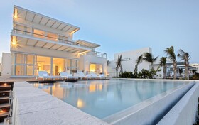 Hotel Blue Diamond Luxury Boutique