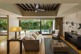 Hotel Blue Diamond Luxury Boutique