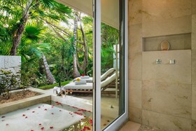 Hotel Blue Diamond Luxury Boutique
