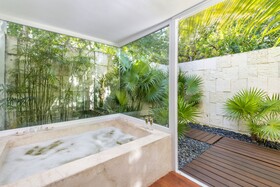 Hotel Blue Diamond Luxury Boutique