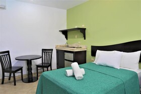 Hotel Colonial Playa del Carmen