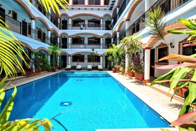 Hotel Colonial Playa del Carmen