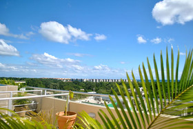Hotel Punta Esmeralda