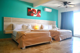 Hotel Punta Esmeralda