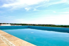 Hotel Punta Esmeralda