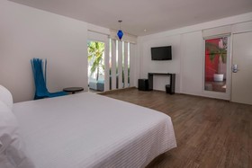 In Fashion Hotel & Spa