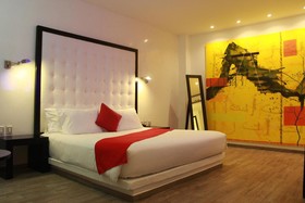 In Fashion Hotel & Spa