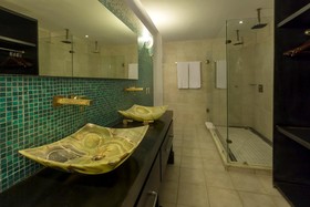 In Fashion Hotel & Spa