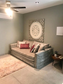 IT Condo by Realty Group