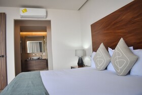 Kaab South Beach By The Spot Rentals