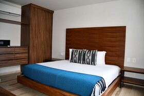 Kaab South Beach By The Spot Rentals