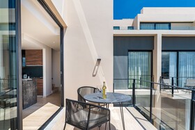 Kaab South Beach By The Spot Rentals