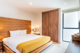 Kaab South Beach By The Spot Rentals