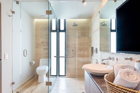 Kaab South Beach By The Spot Rentals