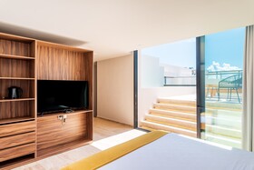 Kaab South Beach By The Spot Rentals