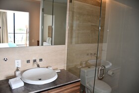 Kaab South Beach By The Spot Rentals
