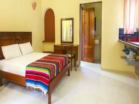 Beach House Hotel