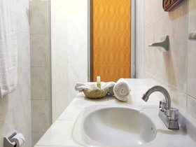 Beach House Hotel