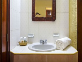 Beach House Hotel