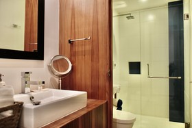 Kuxtal Condos by Select