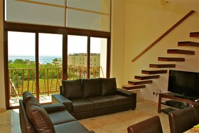 Las Brisas Condominios