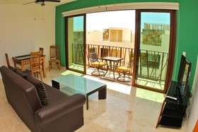 Las Brisas Condominios