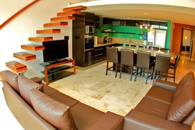 Las Brisas Condominios