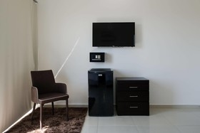 Las Perlas Condo Hotel