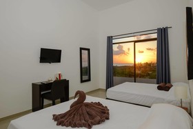 Las Perlas Condo Hotel