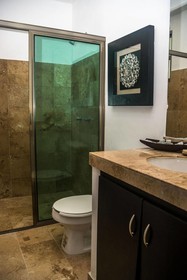 Las Perlas Condo Hotel