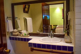 La Tortuga Hotel & Spa