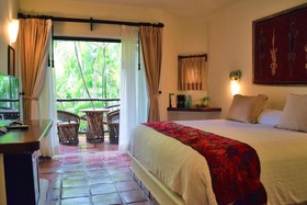 La Tortuga Hotel & Spa