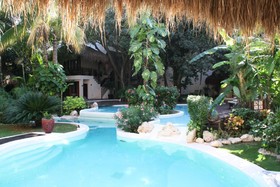 La Tortuga Hotel & Spa