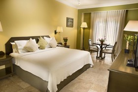 Los Itzaes Hotel