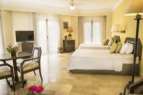 Los Itzaes Hotel
