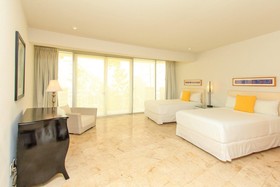 Magia Beachside Apartment by Bvr