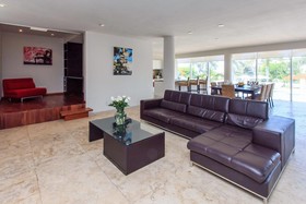 Magia Beachside Apartment by Bvr