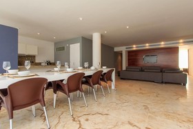 Magia Beachside Apartment by Bvr