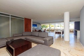Magia Beachside Apartment by Bvr