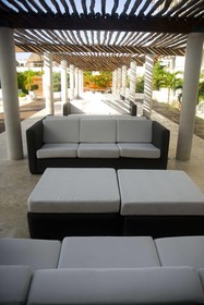 Magia Beachside Apartment by Bvr