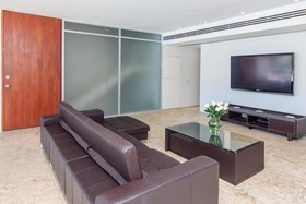 Magia Beachside Apartment by Bvr