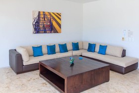 Magia Beachside Apartment by Bvr
