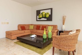 Magia Beachside Apartment by Bvr