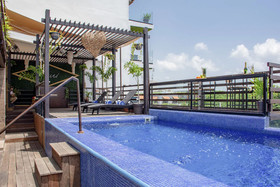 Maui Suites