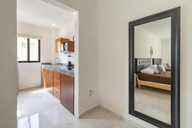 Maui Suites