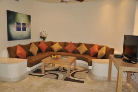 Maya Villa Condo Hotel & Beach Club