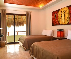 Maya Villa Condo Hotel & Beach Club