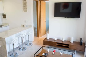 Menesse 32 by Mikitito Rentals