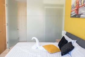 Menesse 32 by Mikitito Rentals