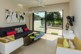 Golfers' Paradise at Nick Price Residences!